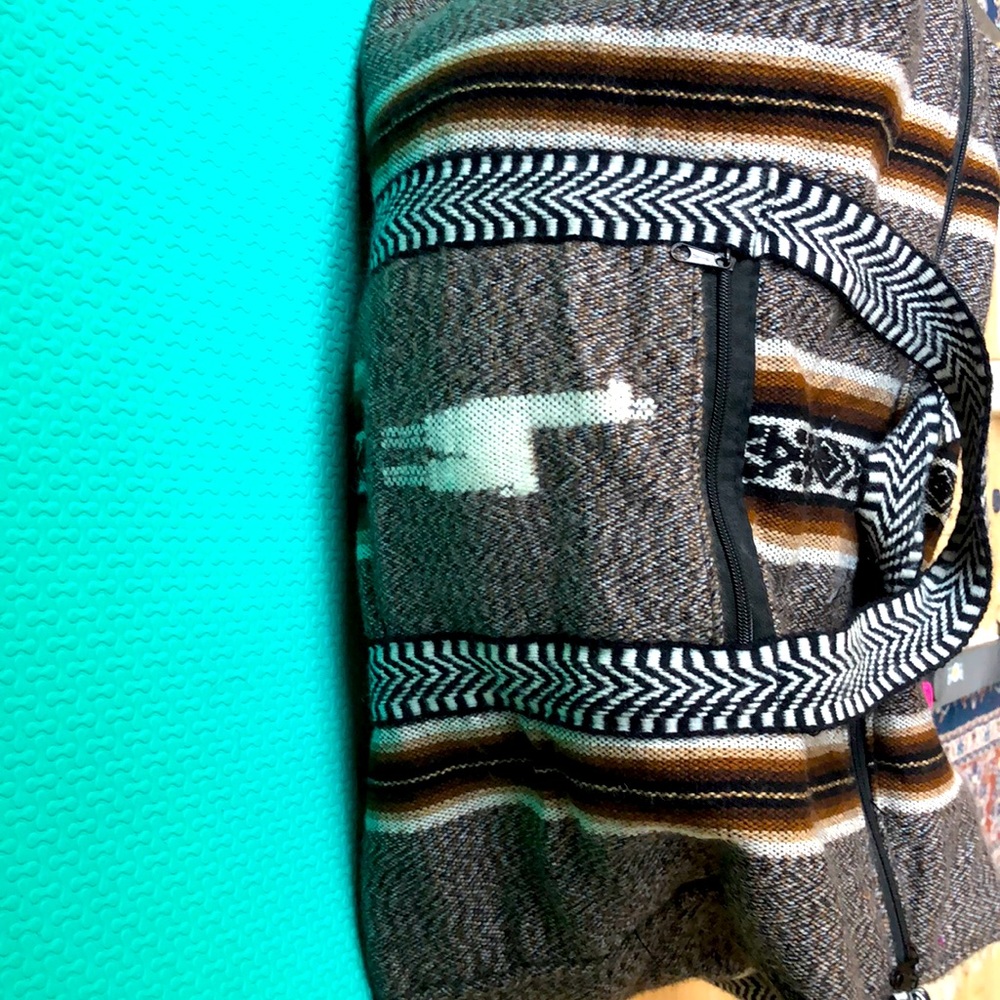 Peruvian alpaca wool weekender’s bag